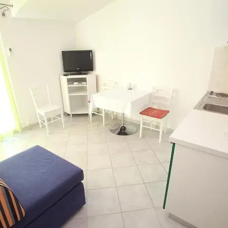 Nakir Apartman *