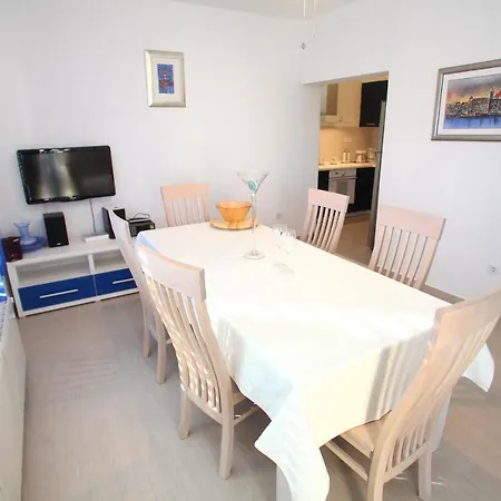 Apartman Nakir *