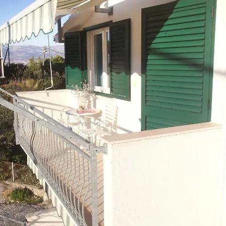 Apartment Nakir